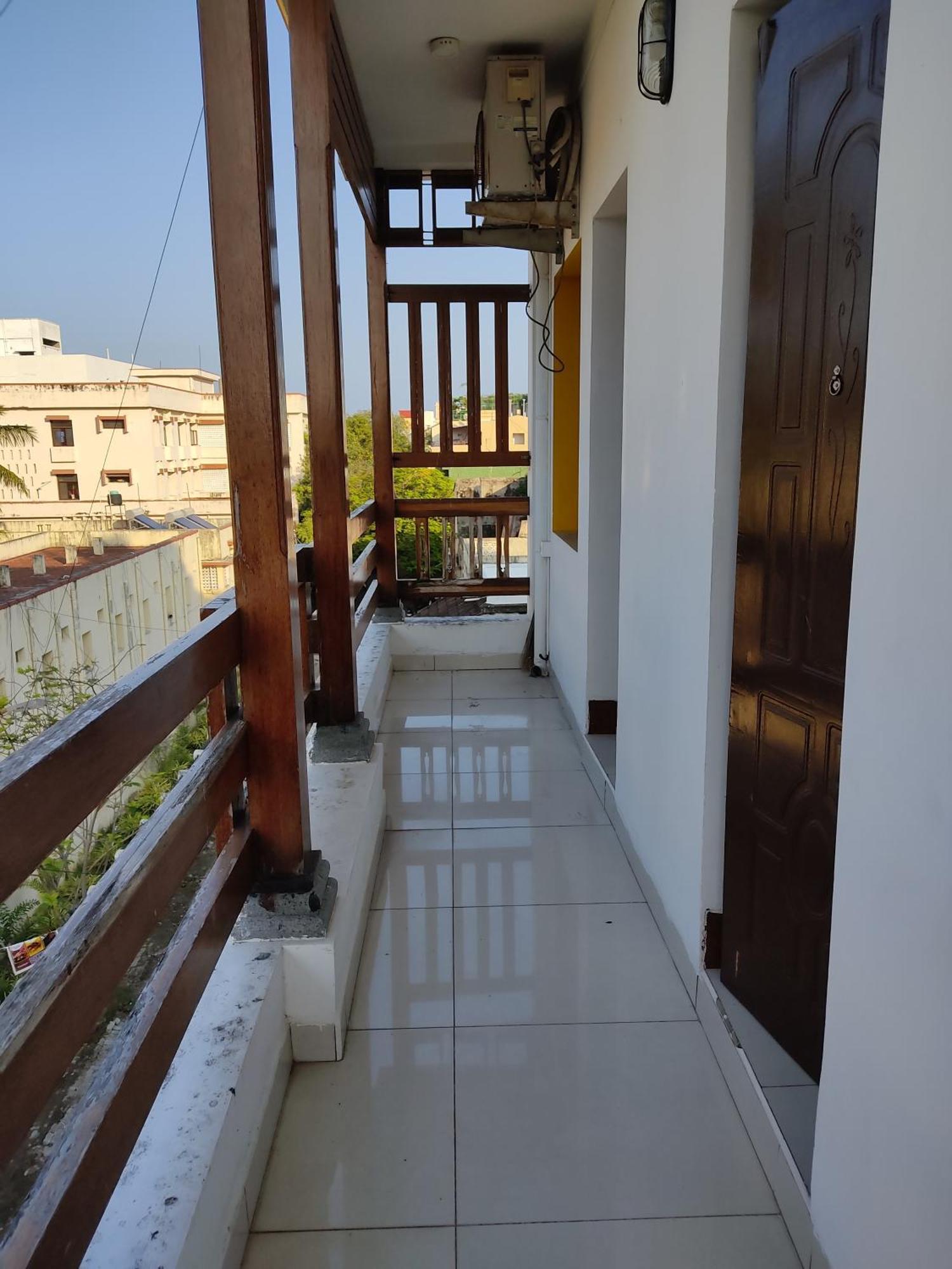 Manora Residency Ξενοδοχείο Ποντισερί Εξωτερικό φωτογραφία
