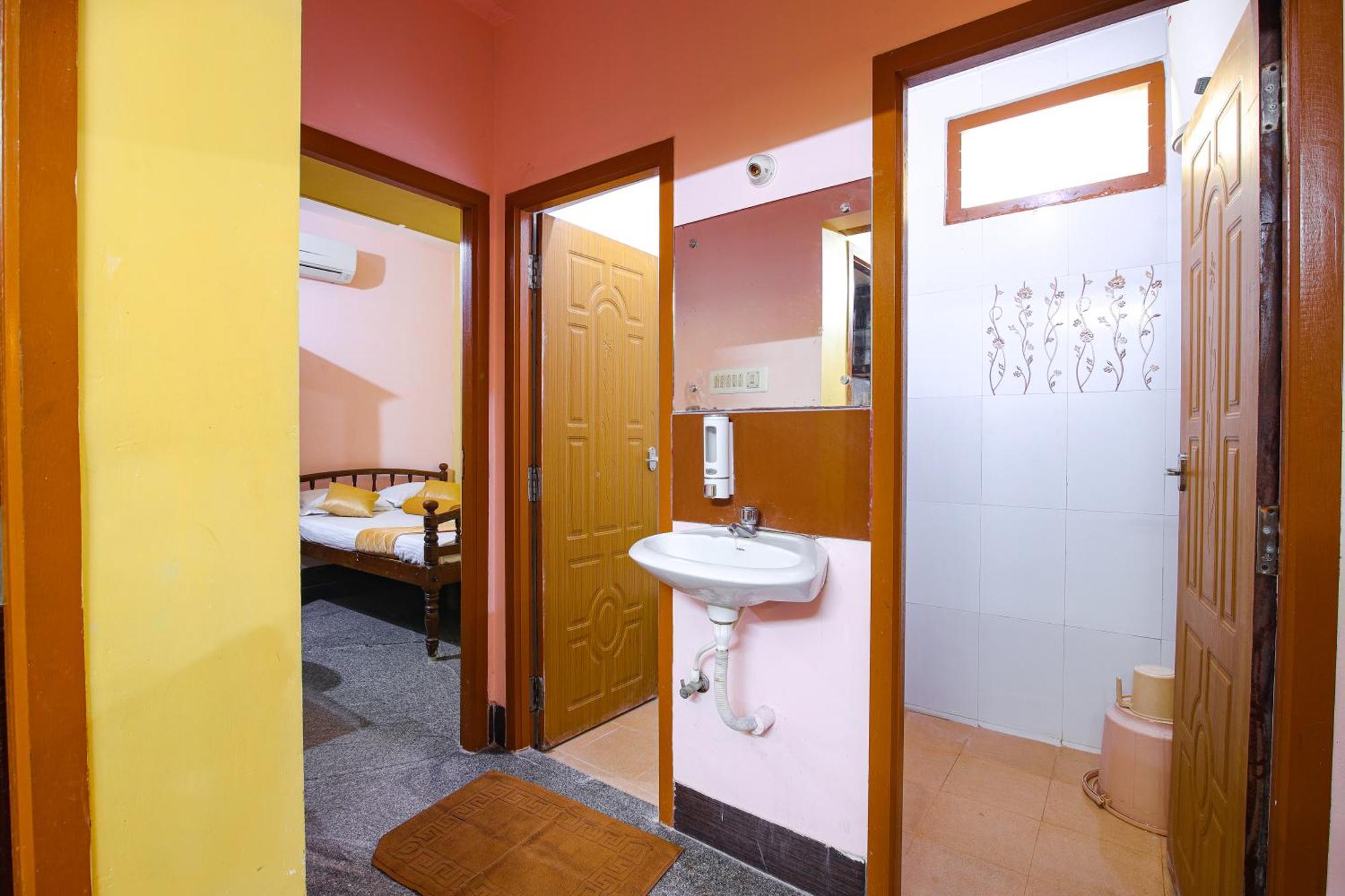 Manora Residency Ξενοδοχείο Ποντισερί Εξωτερικό φωτογραφία